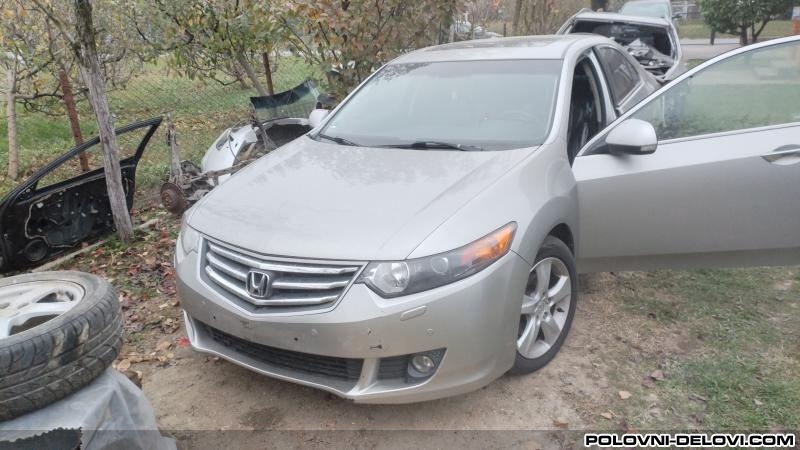 Honda  Accord Cu2 Kompletan Auto U Delovima