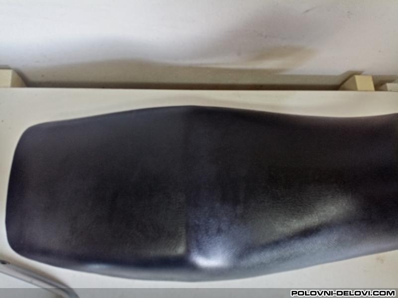 Honda CB 500 Razni delovi