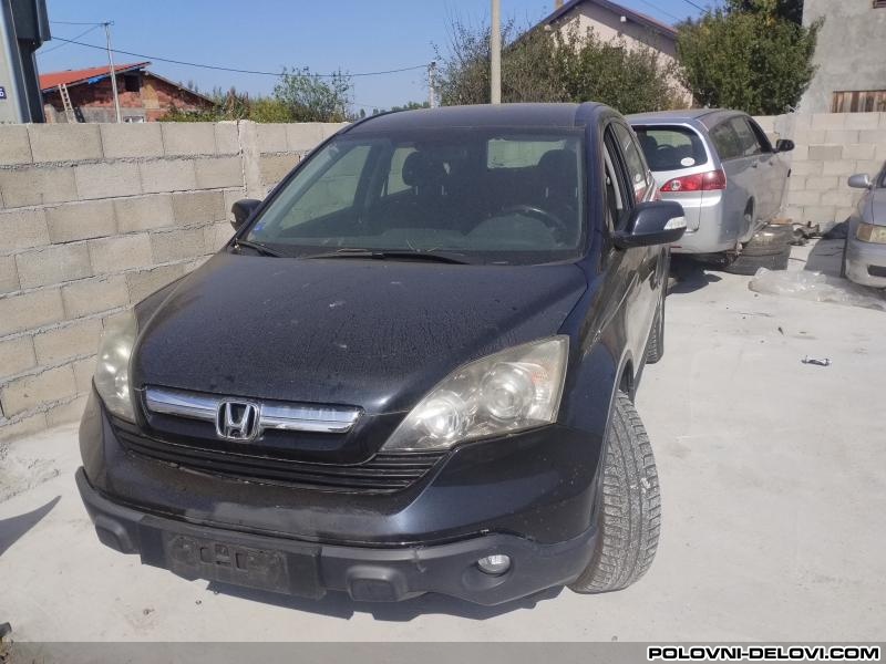 Honda  CR-V 2.0 2.2 Kompletan Auto U Delovima