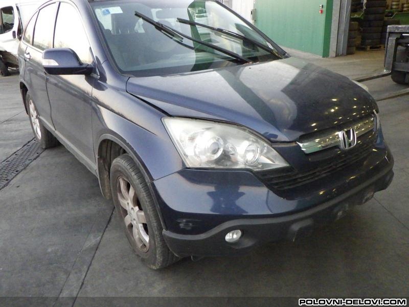 Honda  CR-V 2.0 Kompletan Auto U Delovima