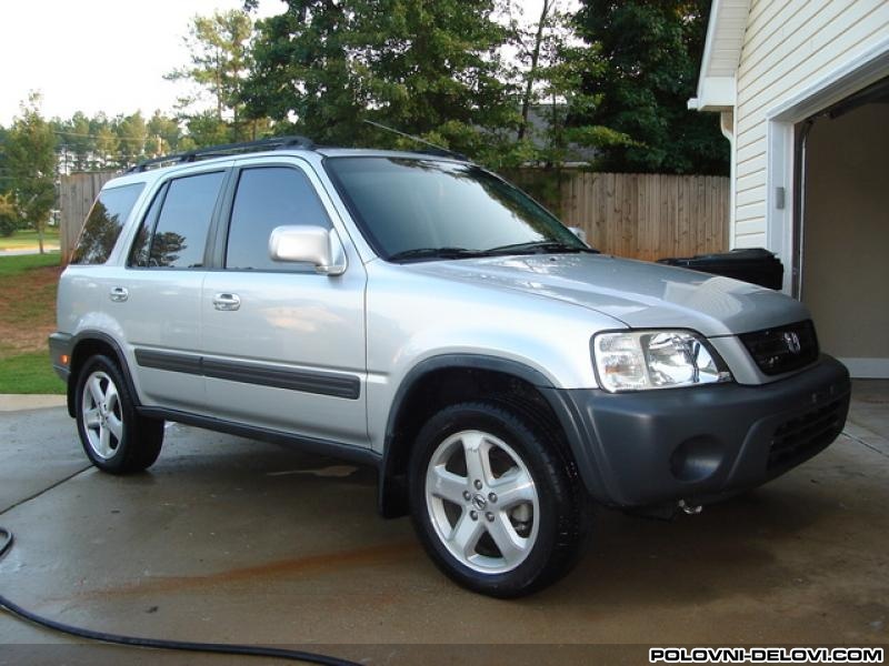 Honda  CR-V  Karoserija