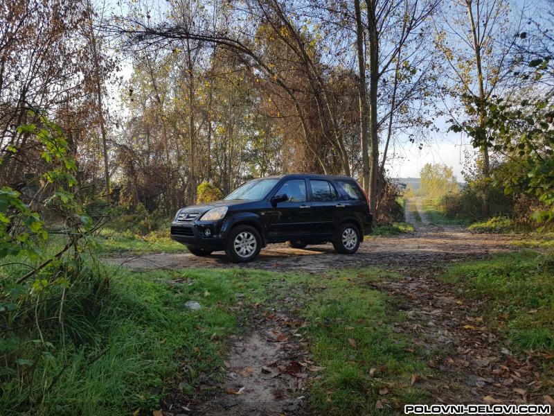 Honda  CR-V  Kompletan Auto U Delovima