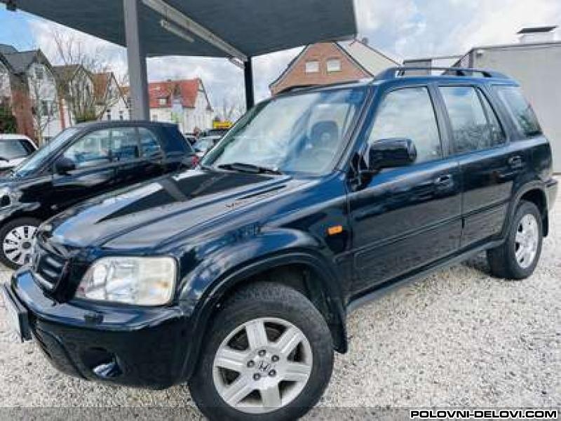 Honda  CR-V  Kompletan Auto U Delovima