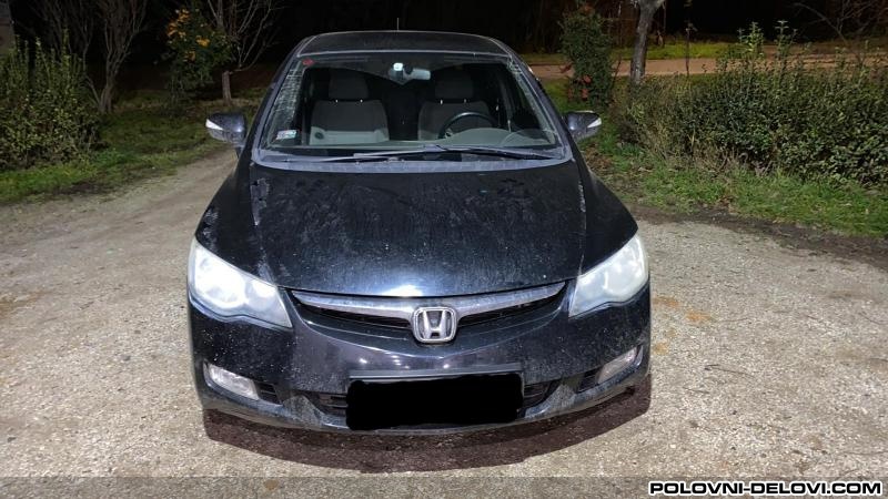 Honda  Civic BZ Kompletan Auto U Delovima