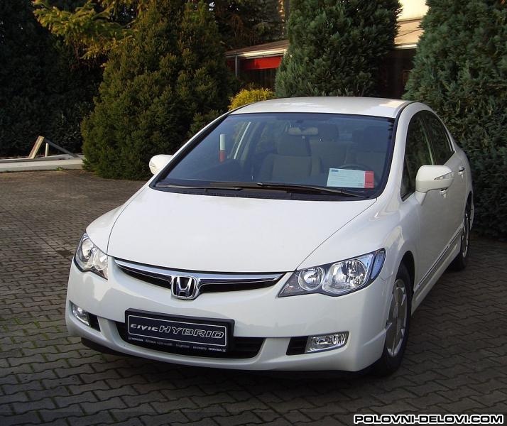 Honda  Civic Fd Hibrid Kompletan Auto U Delovima