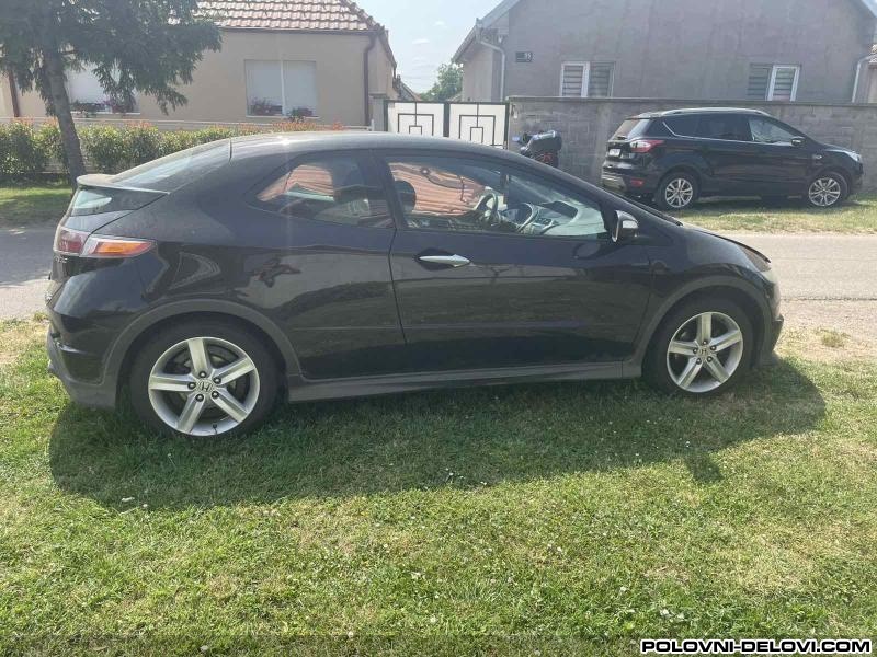 Honda  Civic Type-s Kompletan Auto U Delovima