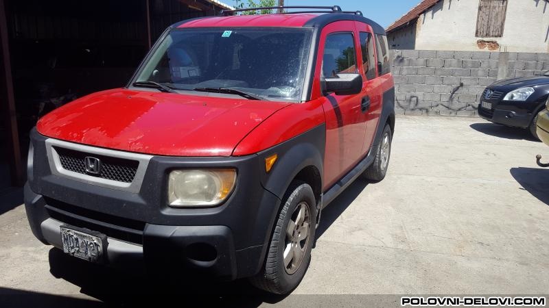 Honda  Element 2.4i Kompletan Auto U Delovima