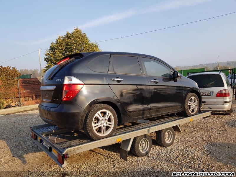 Honda  FR-V Delovi Za Sve Honde Kompletan Auto U Delovima