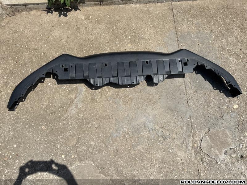 Honda  HR-V  Razni Delovi