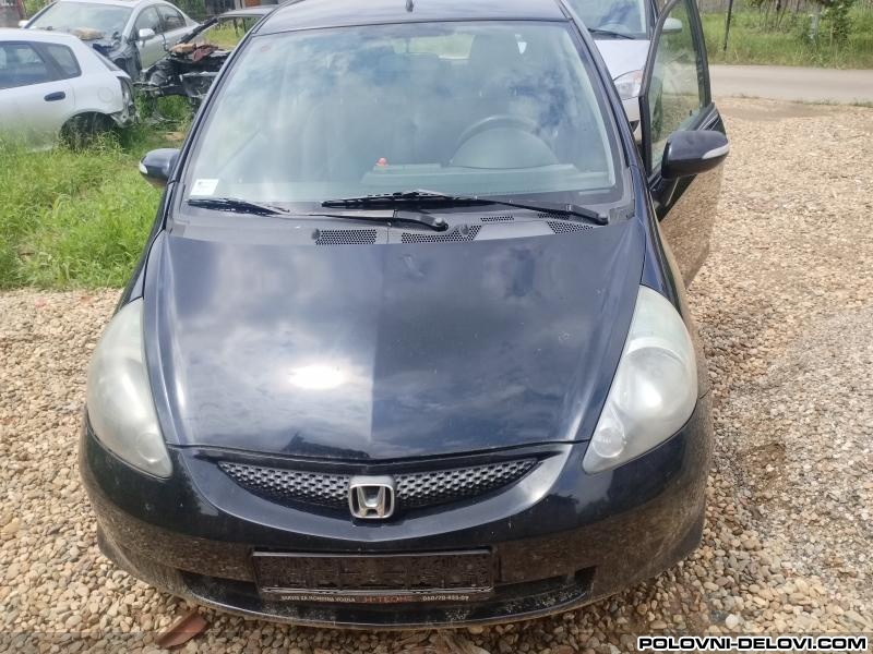 Honda  Jazz 1.4 Kompletan Auto U Delovima