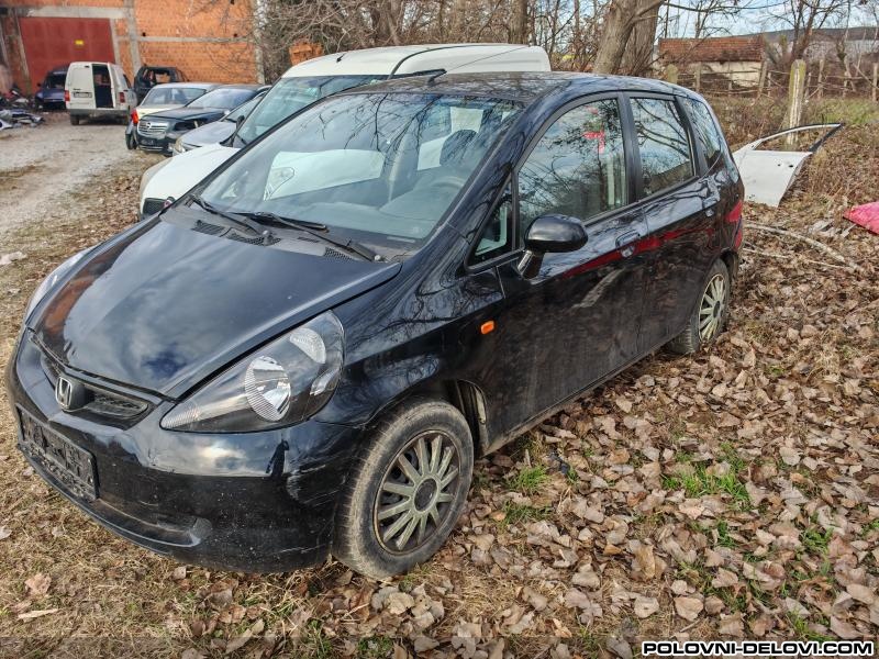 Honda  Jazz 1.4b Kompletan Auto U Delovima