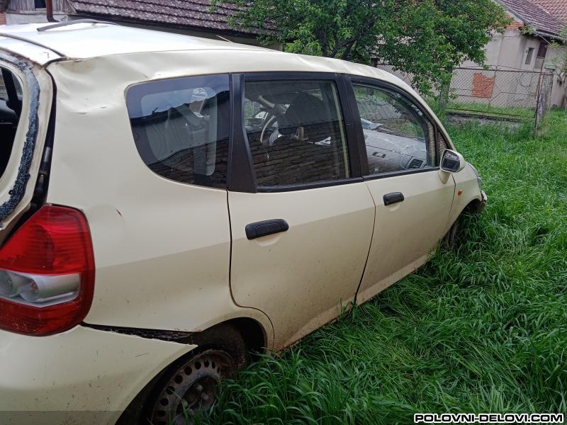 Honda  Jazz 1.4i Otkup Vozila Za Delove