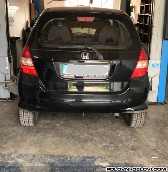 Honda  Jazz J Kompletan Auto U Delovima