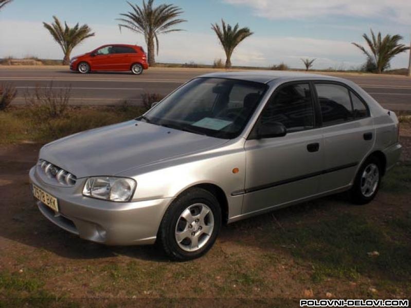 Hyundai  Accent 1.3 gls Audio