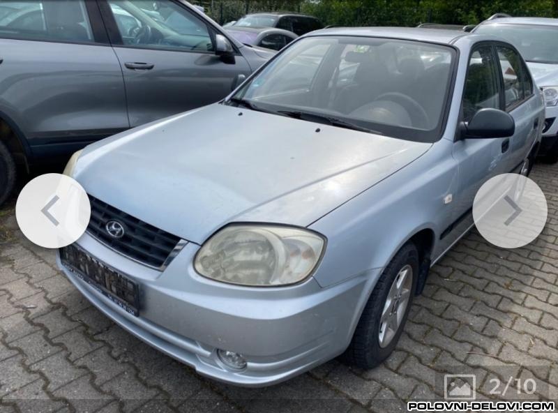Hyundai  Accent 1.3l Kompletan Auto U Delovima