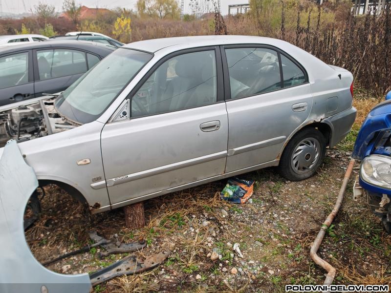 Hyundai  Accent 1.5 Crdi Kompletan Auto U Delovima