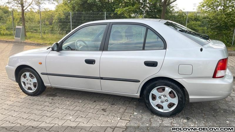 Hyundai  Accent 1.5 Crdi Kompletan Auto U Delovima