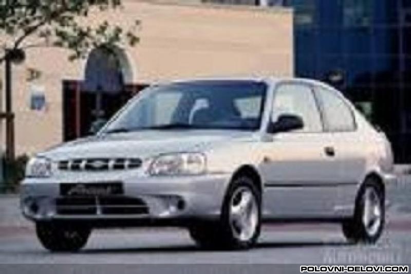 Hyundai  Accent 99-02 NOVO NAVEDENO Svetla I Signalizacija