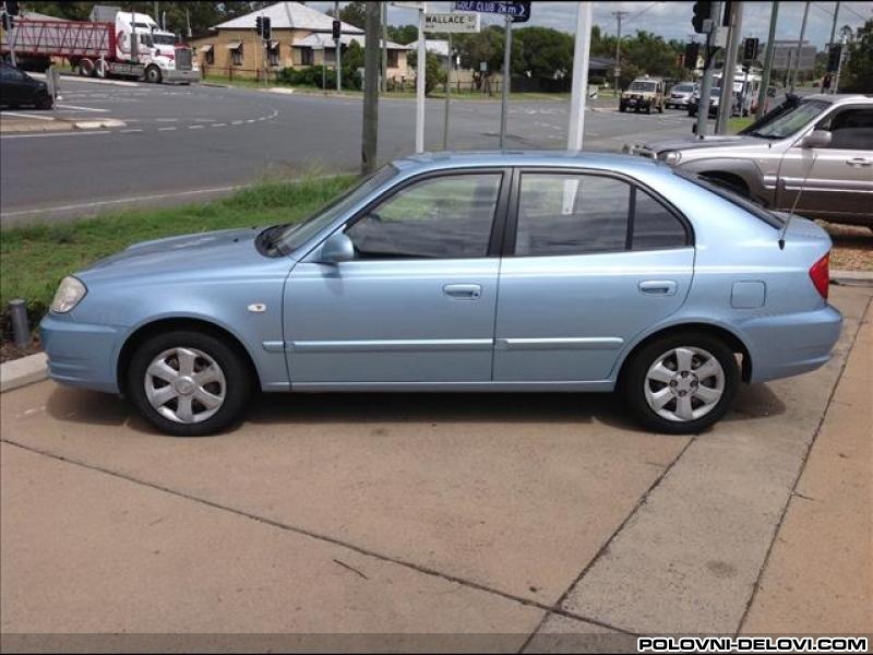 Hyundai  Accent  Kompletan Auto U Delovima