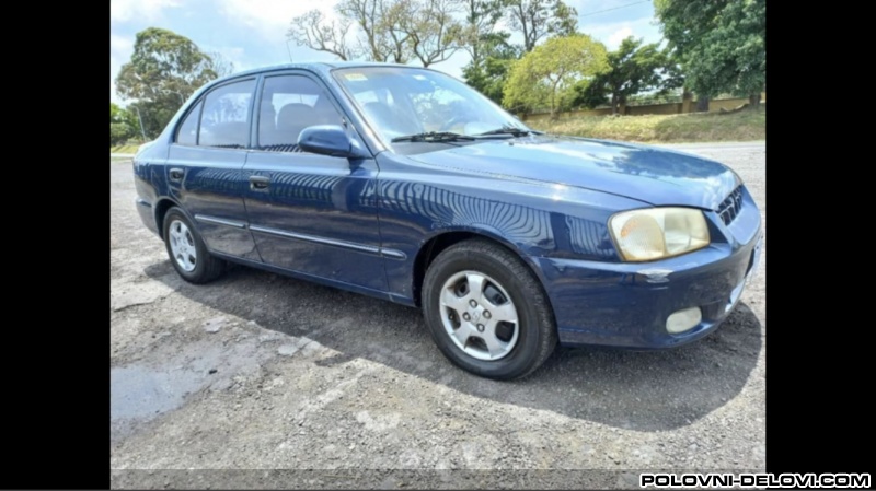 Hyundai  Accent  Kompletan Auto U Delovima