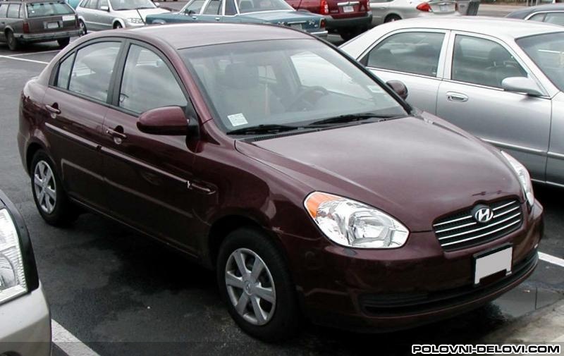 Hyundai  Accent  Kompletan Auto U Delovima
