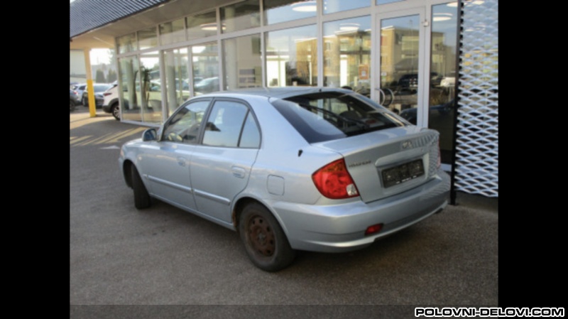Hyundai  Accent  Kompletan Auto U Delovima