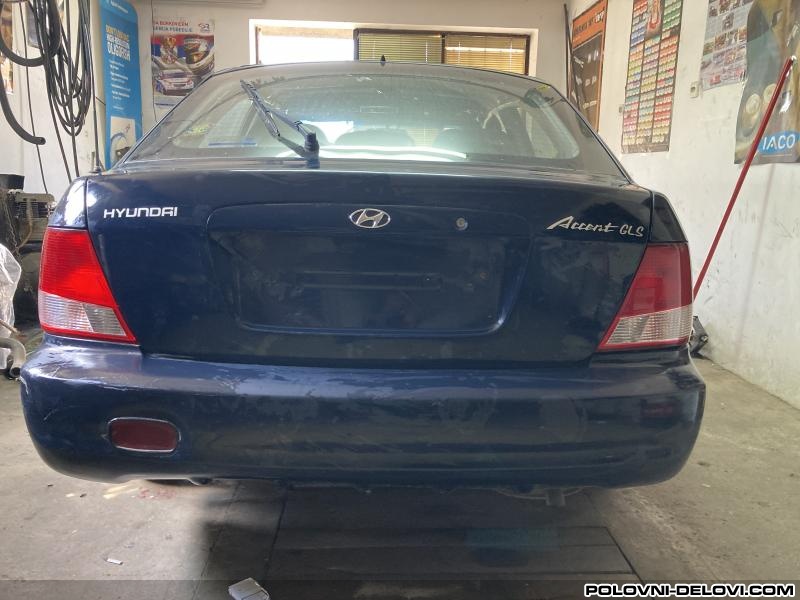 Hyundai  Accent  Kompletan Auto U Delovima