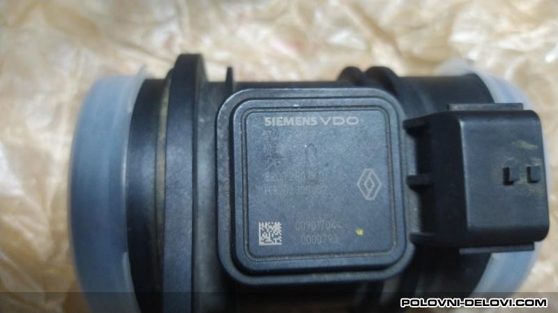 Hyundai  Atos  Kompletan Auto U Delovima