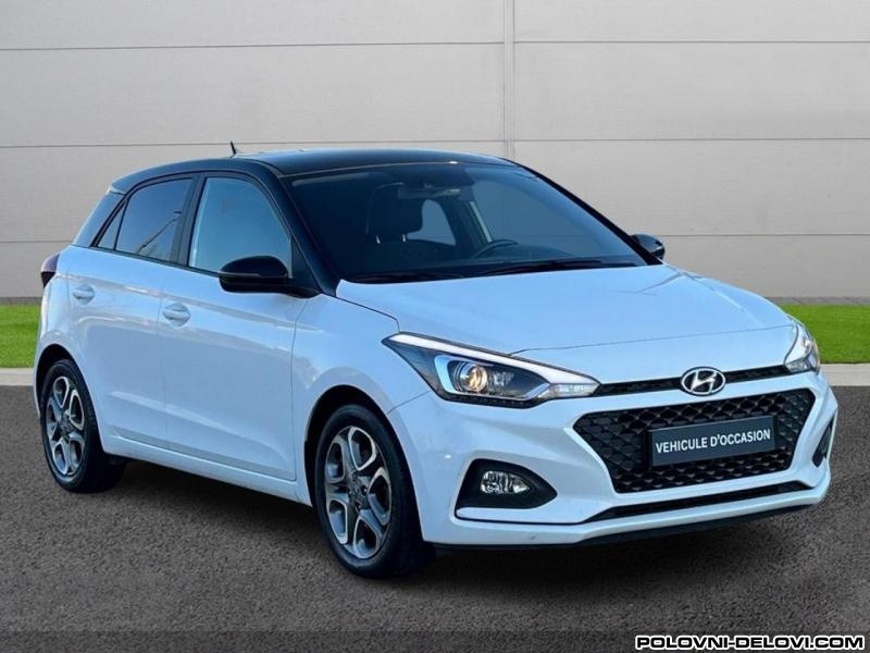 Hyundai  I20  Enterijer