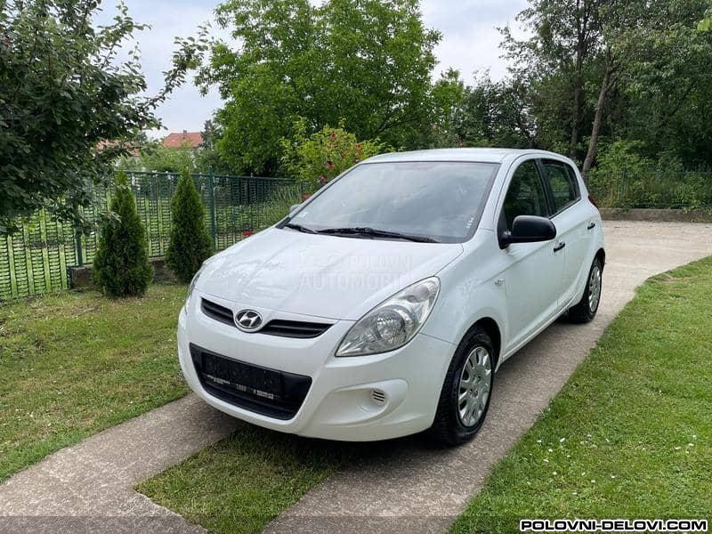 Hyundai  I20  Kompletan Auto U Delovima