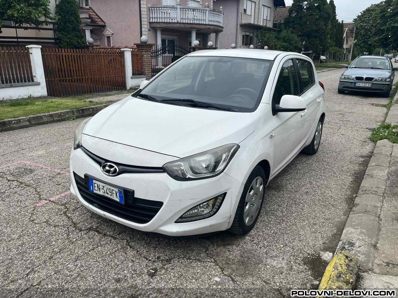 Hyundai  I20  Kompletan Auto U Delovima