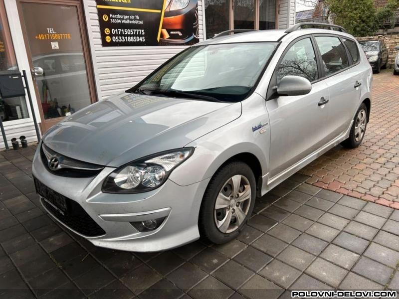 Hyundai  I30 1.6 Crdi Kompletan Auto U Delovima