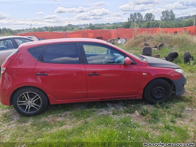 Hyundai  I30 1.6 Crdi Kompletan Auto U Delovima