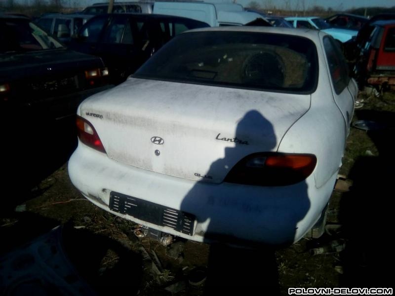 Hyundai  Lantra  Kompletan Auto U Delovima