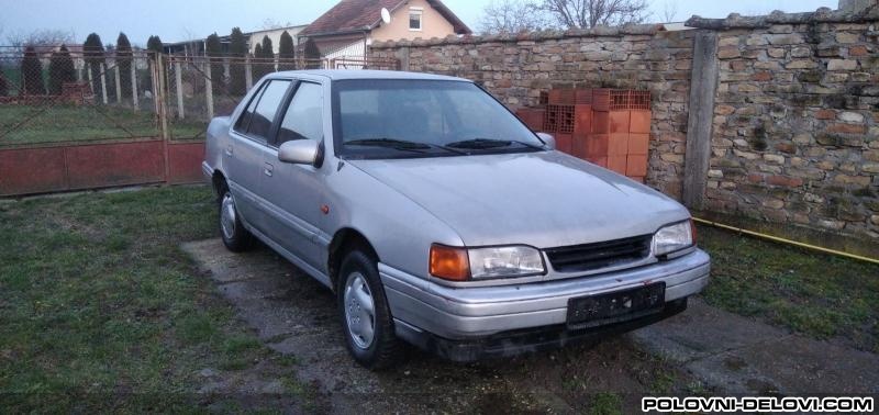 Hyundai  Pony GLS Razni Delovi