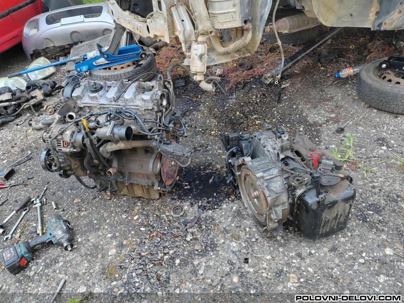 Hyundai  Santa Fe 2.0 Crdi Kompletan Auto U Delovima