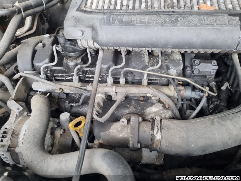 Hyundai  Santa Fe 2.0 D Kompletan Auto U Delovima