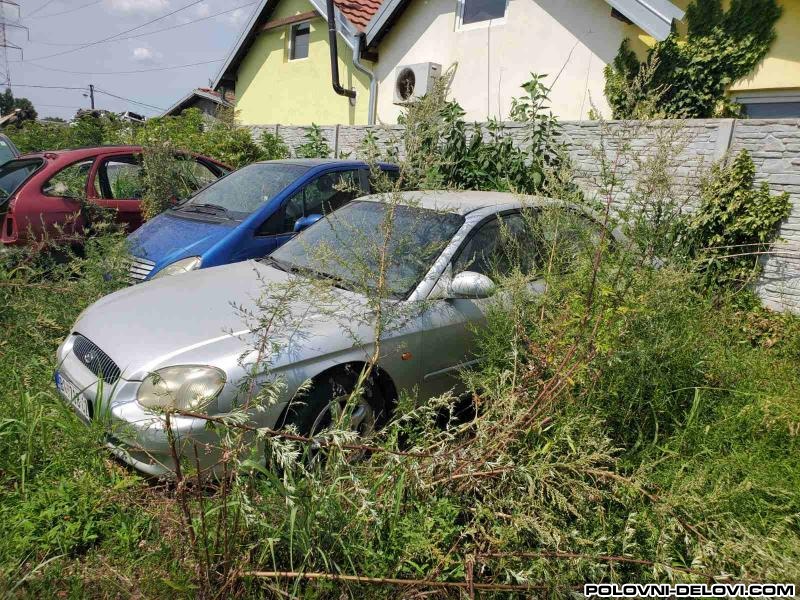 Hyundai  Sonata  Kompletan Auto U Delovima