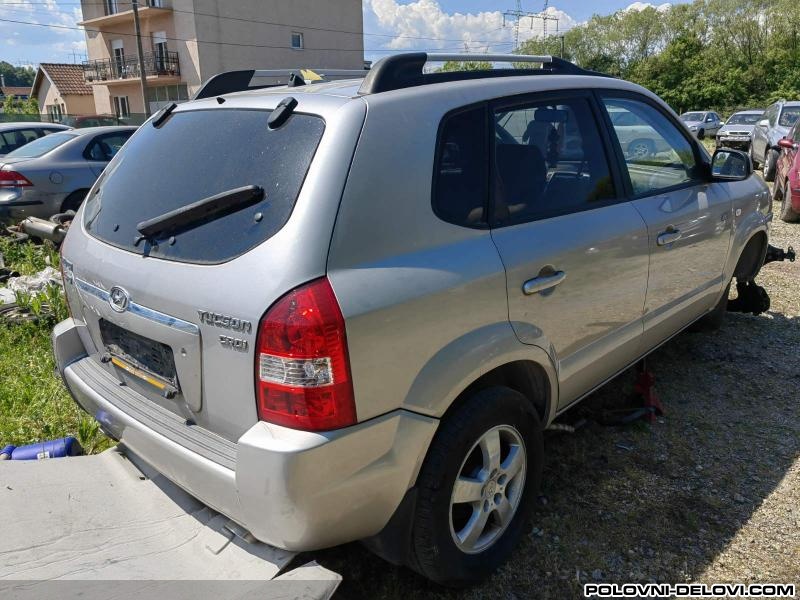 Hyundai  Tucson 2.0 C R D I 07god Kompletan Auto U Delovima