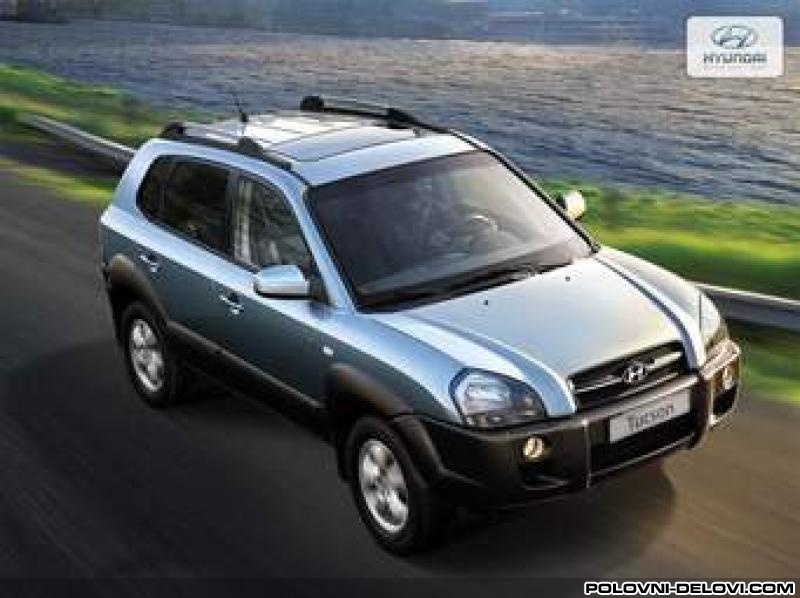 Hyundai  Tucson 2004- Karoserija