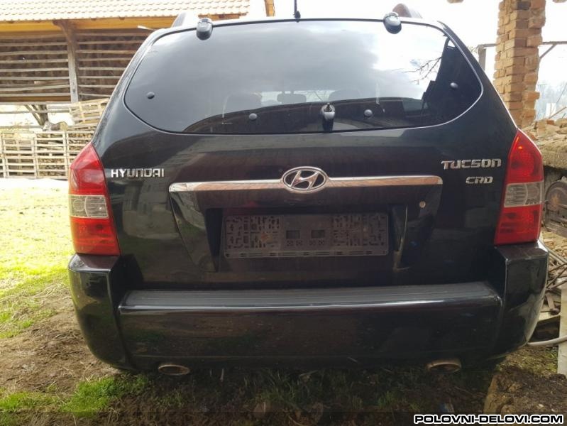 Hyundai  Tucson Dizel Benzin Kompletan Auto U Delovima