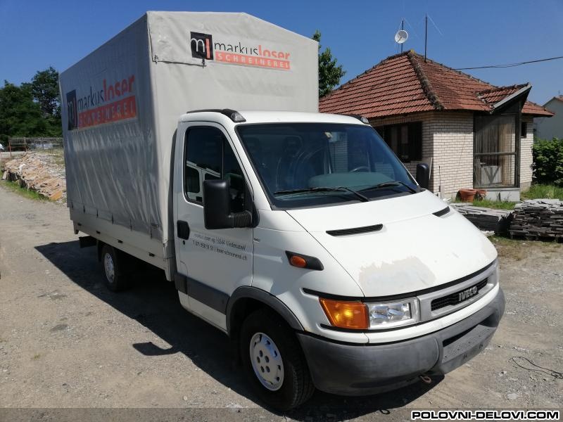 Iveco DAILY Kompletan Auto U Delovima