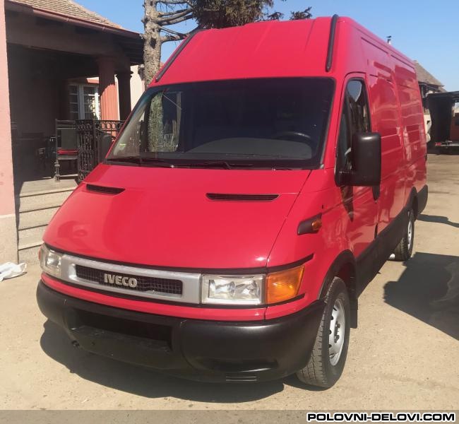 Iveco  Daily  Kompletan Auto U Delovima