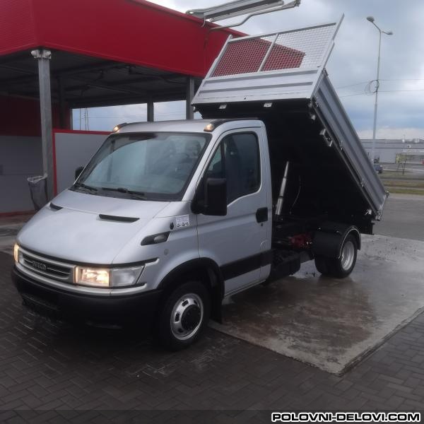 Iveco  Daily  Kompletan Auto U Delovima