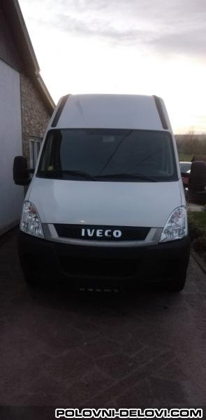 Iveco  Daily  Kompletan Auto U Delovima