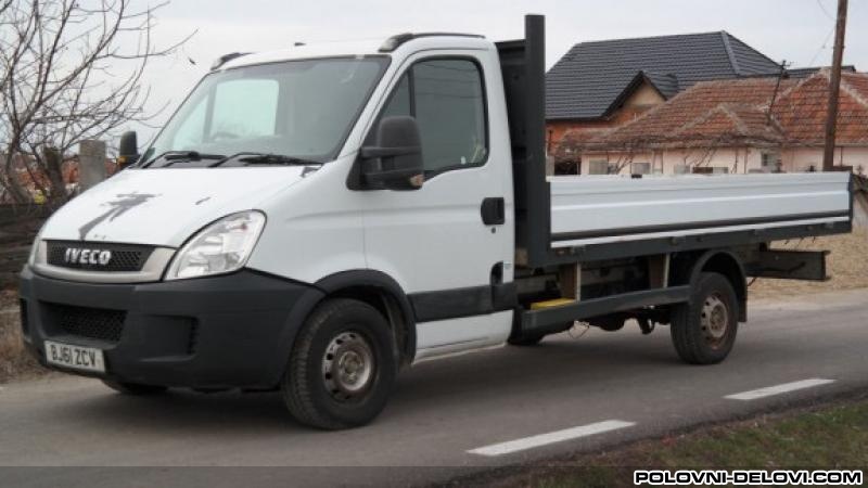 Iveco  Daily  Kompletan Auto U Delovima