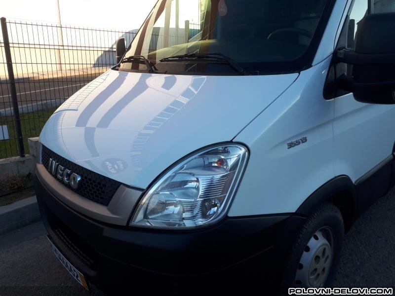 Iveco  Daily  Kompletan Auto U Delovima