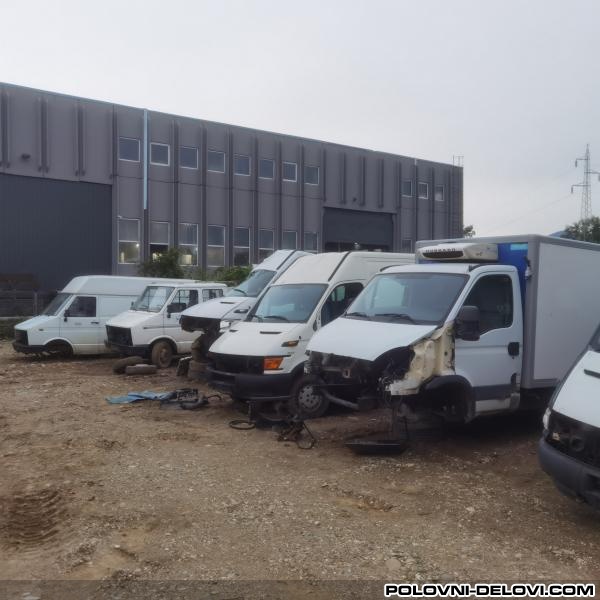 Iveco  Daily  Kompletan Auto U Delovima