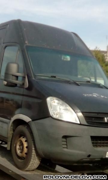 Iveco  Daily  Kompletan Auto U Delovima