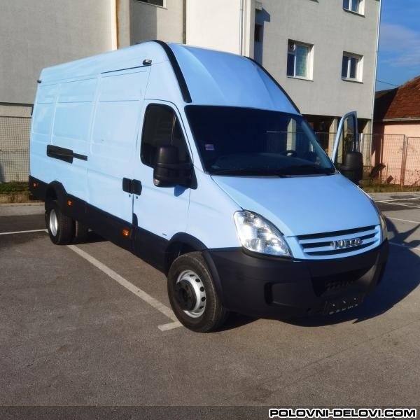 Iveco  Daily  Kompletan Auto U Delovima